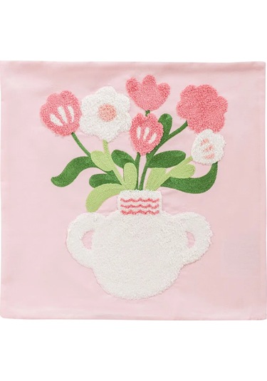 Pembe Çiçek Nakışlı Kırlent Kılıfı 45x45 Cm