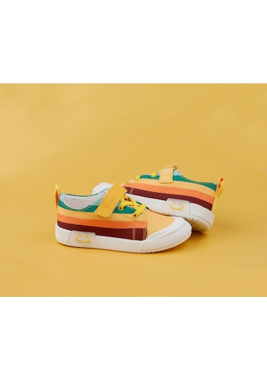 Vicco 925.P23Y.243-12 Elf Çocuk Işıklı Ev Kreş Anaokulu Ayakkabı Çok Renkli