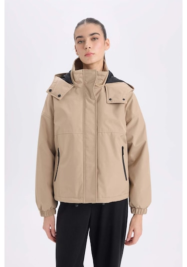 DeFacto Su Geçirmez Kapüşonlu Fermuarlı Çıtçıtlı Cepli Mevsimlik Mont D0931AX25SPBG778 Bej