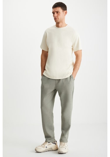 HUXLEY Erkek Regular Boru Paça Normal Bağcıklı Bel Organik Pamuk Yan Cepli Haki Pantolon