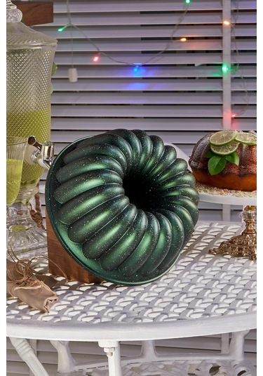 Taç Dilim Döküm Kek Kalıbı Haki