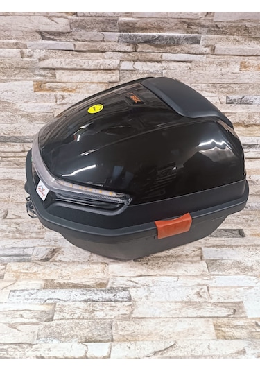 Motosiklet Arka Çanta 33 Lt Siyah Sinyal Ve Stop Işıklı