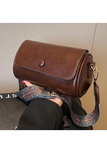 Novahub Siyah Retro Küçük Kadın Çantası, 20x11x11cm, Geniş Bant Tek Omuz Askılı, Yeni Moda Bahar Çanta, Popüler Silindir Tasarım Siyah