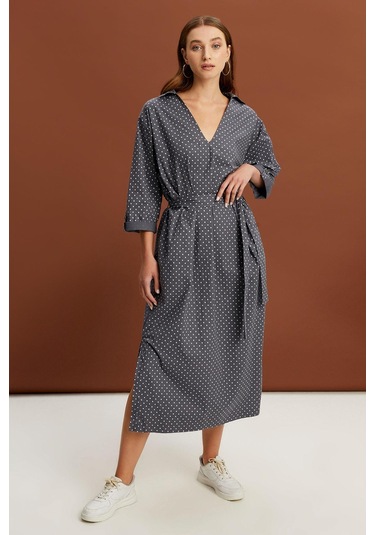 Alexandergardı Yakalı Kemerli Uzun Elbise B22-24800 001