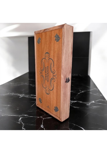 Simya İsme Özel Ahşap Pullu Ceviz Kaplama Ahşap Tavla