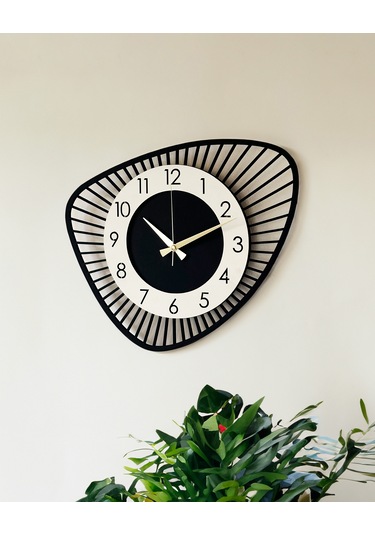 Dekoratif Yeni Modern Bellatrix Ahşap Duvar Saati 48 Cm Siyah - Beyaz