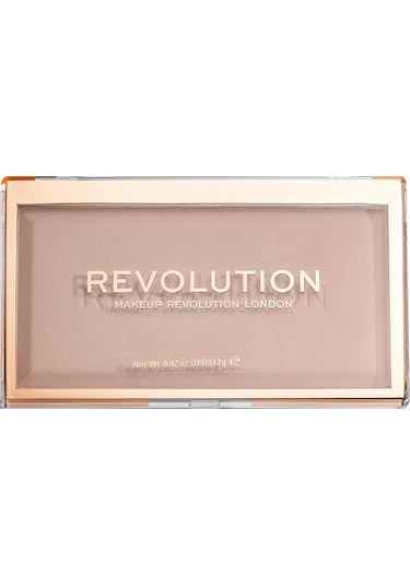 Revolution Matte Base Pudra P3