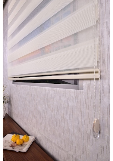 Krem Hun Micro Plise Etek Dilimsiz Zebra Stor Güneşlik Perde