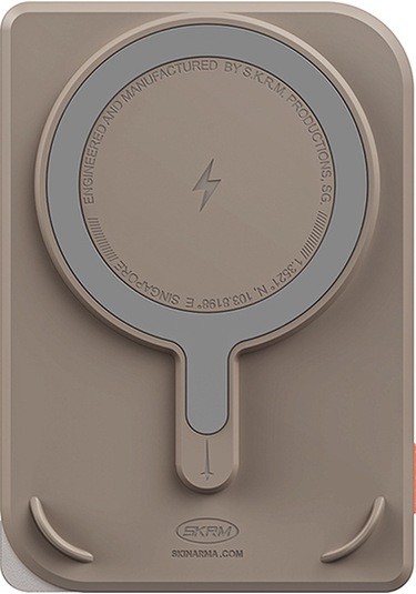 Skinarma Nexus Mecha Kablosuz Powerbank Ve Pd Hızlı Şarj Özellikli Metal Standlı 20w 5000mah Gold