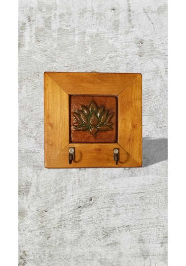 Anahtarlık Duvar Panosu Lotus Çiçeği Askılık Tablo 14,5 14,5 2,5 Cm Ahşap