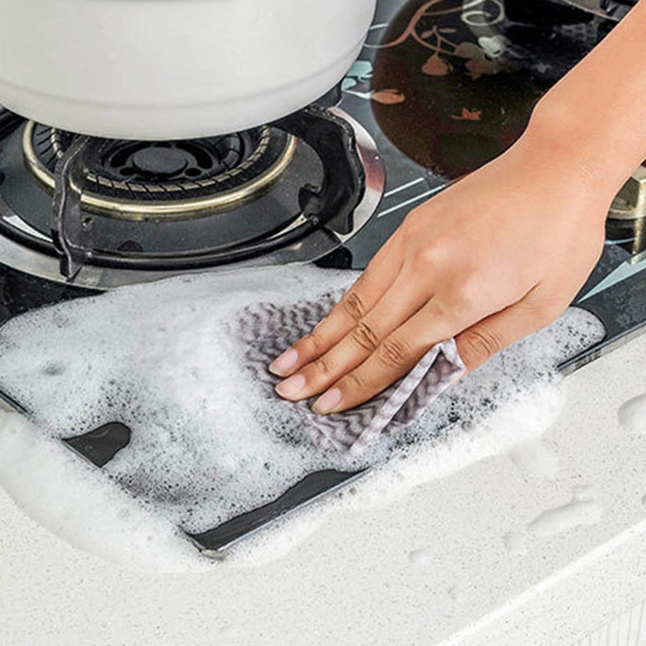 Neevoyu Tek Kullandım Atılan Mutfak Bezi - Yağ Tutmayan, Suyu Çeken Nonwoven Temizlik Ürünü Beyaz