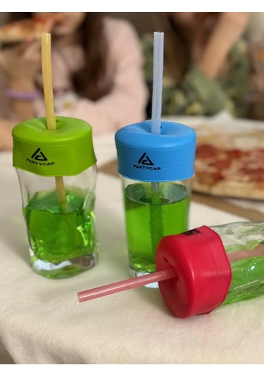 Partycap Bardağa Takılan, Yaylanabilir, Pipetli Silikon Kapak 218923794