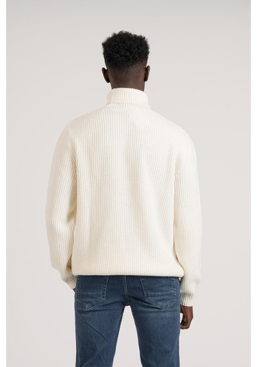 Regular Kesim Kalın Örgülü Yünlü Tam Balıkçı Triko Kazak Krem