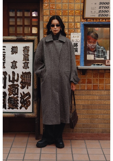 Asimetrik Kapama Kaşe Kaban Siyah Siyah