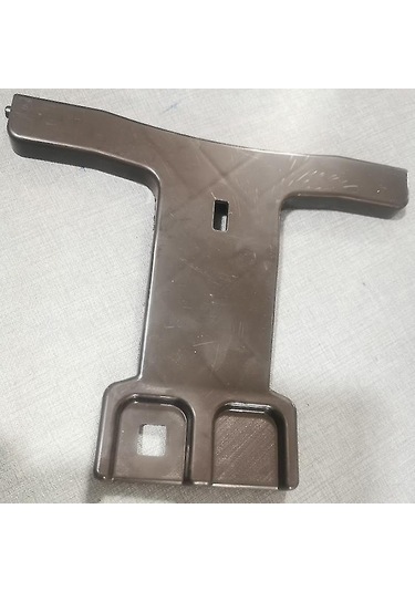 Konesam Mercedes Benz W204 2008-2014 C250/c300/c350 Ön Tampon Izgara Braketi - Siyah Plastik Yerine Geçici Parça