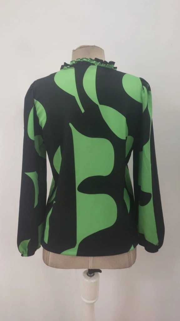 Nova Bazaar Kadın Uzun Kollu V Yakalı Desenli Modal Bluz Yeşil