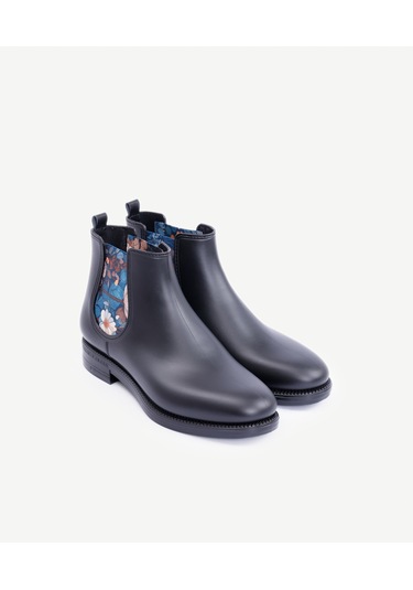 Yargıcı Çiçek Baskılı Lastikli Yağmur Botu 25kkay4029x 001 Siyah