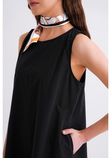 4690 Kadın Bisiklet Yaka Sıfır Kol Midi Paraşüt Elbise Siyah Siyah