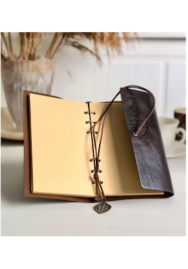 Kişiye Özel Yaprak Tasarımlı Deri Hatıra Defteri ve Mat Siyah Lüx Roller Kalem