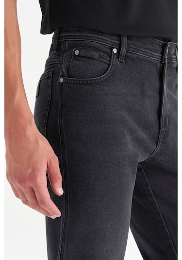 Wrangler Erkek Kot Pantolon Mw1210001 2tı Siyah Siyah Wrangler Erkek Kot Pantolon Mw1210001 2tı Siyah Siyah