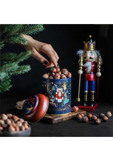 Tales Nutcracker Desenli Yuvarlak Metal Kutu, 9 X 11 Cm, 0.6 Lt