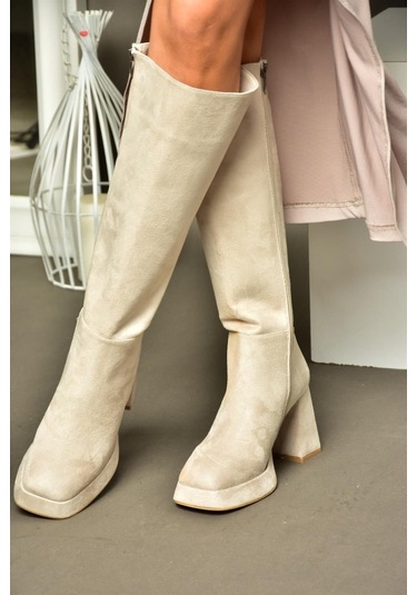 Fox Shoes R282230102 Bej Süet Kalın Topuklu Kadın Çizme Bej