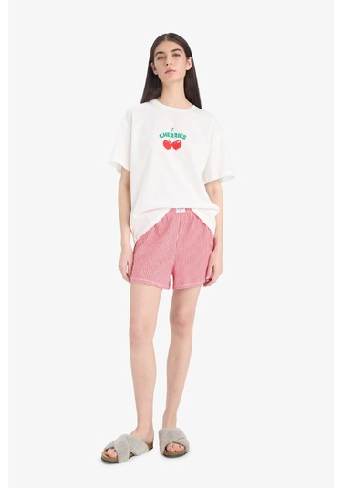 DeFacto Regular Fit Pijama Takımı Kısa Kollu Baskılı Üst Esnek Belli Şort-Fall in Love F1958AX25SPRD227 DeFacto Regular Fit Pijama Takımı Kısa Kollu Baskılı Üst Esnek Belli Şort-Fall in Love F1958AX25SPRD227