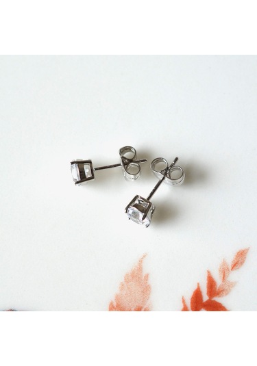 Gümüş Renk Tektaş Küpe 6 Mm Zirkon Taşlı Rodyumlu Gri