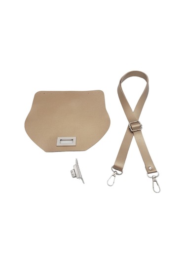 Angel Çanta Aksesuar Suni Deri 21x19 Cm Kapaklı Ve Ayarlı Saplı Çanta Seti Gold Renk Gümüş Metalli