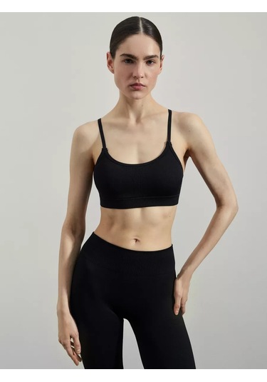 Zarına Fitness İçin Askılı Çizgili Spor Üst 232324093 Siyah