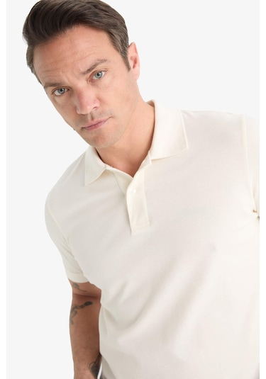 DeFacto Regular Fit Polo Yaka Kısa Kollu Basic Düz Pike Kumaş Tişört C1293AX24SPER98 DeFacto Regular Fit Polo Yaka Kısa Kollu Basic Düz Pike Kumaş Tişört C1293AX24SPER98