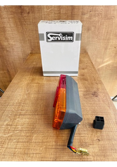 240 Agco -2615-2620 Arka Stop Lambası Sağ