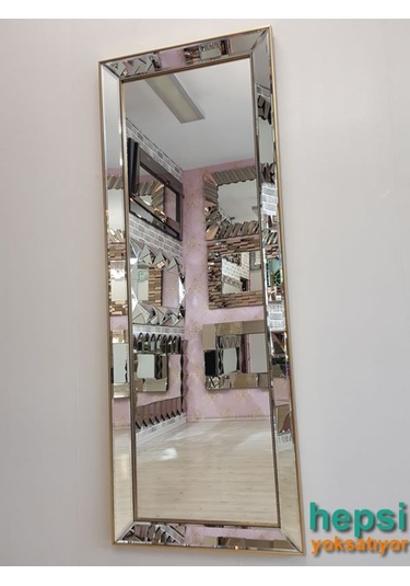 Ayna Çerçeveli Model Eskitme Altın Renk Boy Aynası Altın