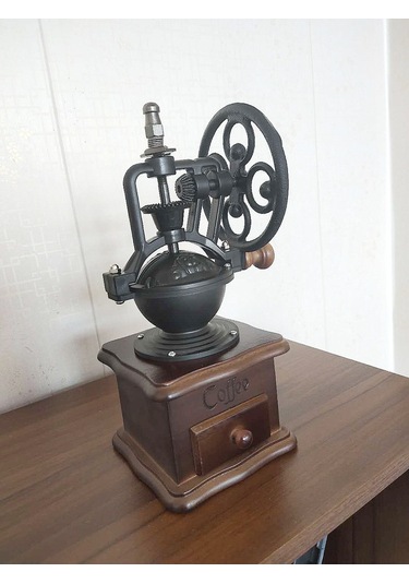 Büyük Koşucu Dönme Dolap Çekirdek Öğütücü El Değirmeni Retro El Demleme Kahve Makinesi Öğütücü Kahve Çekirdeği Tozu Öğütme Büyük Sallanan Tekerlek Öğütücü Büyük Koşucu Dönme Dolap Çekirdek Öğütücü El Değirmeni Retro El Demleme Kahve Makinesi Öğütücü Kahve Çekirdeği Tozu Öğütme Büyük Sallanan Tekerlek Öğütücü
