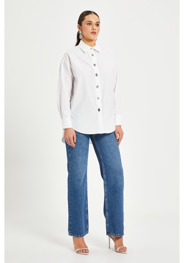 Kadın %100 Koton Oversize Gömlek Taş Düğme Detaylı Uzun Kollu Şık Model Beyaz