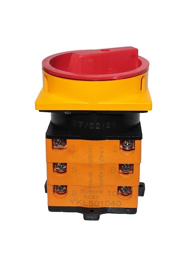 OPAŞ 5X40A 0-1 Kilitli Şalter