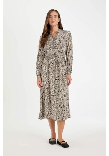 Defacto Apaş Yaka Leopar Desenli Düğmeli Uzun Kollu Viskon Kemerli Maxi Elbise D1070AX24AUER37 Defacto Apaş Yaka Leopar Desenli Düğmeli Uzun Kollu Viskon Kemerli Maxi Elbise D1070AX24AUER37