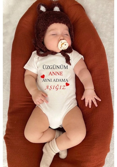 Bebeqon Üzgünüm Anne Aynı Adama Aşığız Yazılı Bebek Zıbın Bbqnz012 Ekru