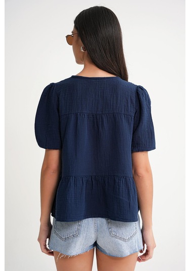 4715 Kadın Yakası Bağlamalı Kısa Kol Müslin Bluz Lacivert Lacivert