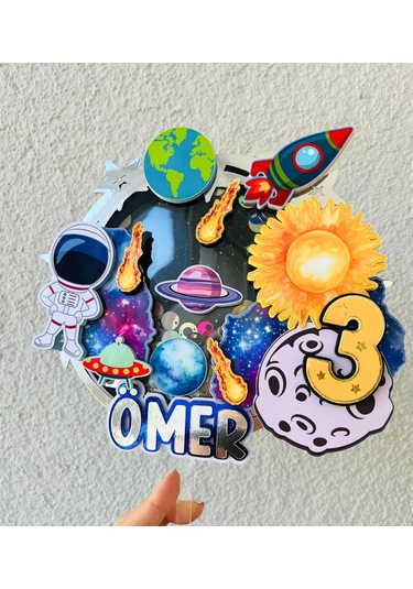 Uzay Temalı İsme Özel Erkek Çocuk Doğum Günü Pasta Süsü