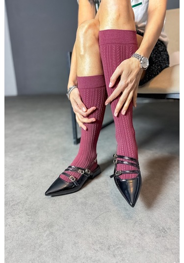 Günlük Kadın Rugan Sivri Burunlu Ayarlanabilir Kemerli Baretli Kısa Blok Topuklu Ayakkabı 455 - 54 Siyah