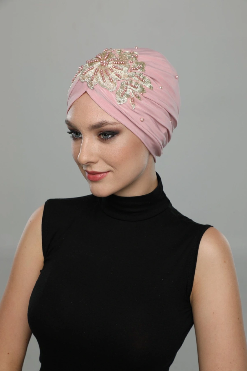 Kopma Astarlı Işlemeli Pudra Sarı Dantel Motifli Hazır Türban Tesettür Abiye Bone Pudra Sarı