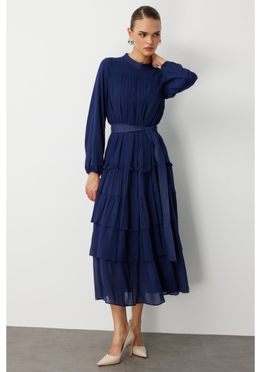 Mizalle Kat Pileli Maksi Lacivert Elbise Lacivert