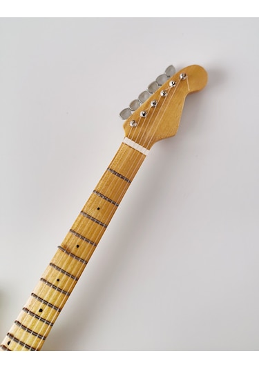 El Yapımı 1/4 Ölçek Minyatür Elektro Gitar Polka Dot Stratocaster