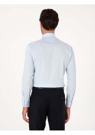 Cacharel Açık Mavi Slim Fit Non Iron Pamuk Karışımlı Klasik Gömlek Denım