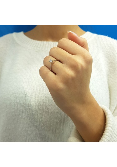 Lova G Renk 0,19 Karat Pırlanta Tektaş Yüzük - HRD Sertifikalı