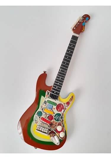 El Yapımı 1/4 Ölçek Minyatür Elektro Gitar Stratocaster Rocky Brw