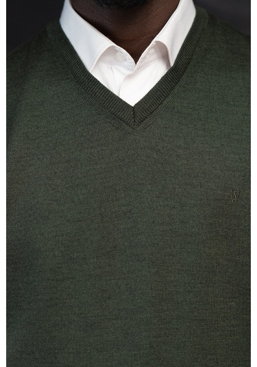 V Yaka Regular Fit Yünlü Kolsuz Triko Süveter Yeşil