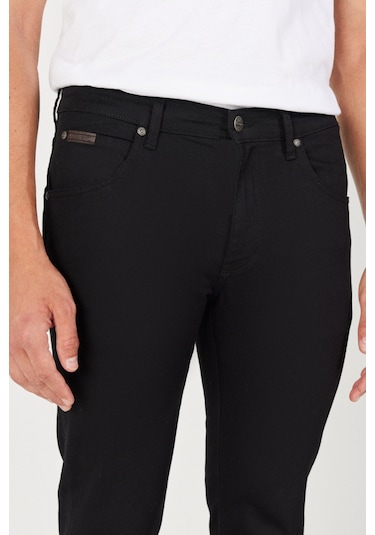 Wrangler Arizona Straight Fit Düz Kesim Normal Bel Düz Paça Esnek Siyah Erkek Pantolon W211842001 Siyah