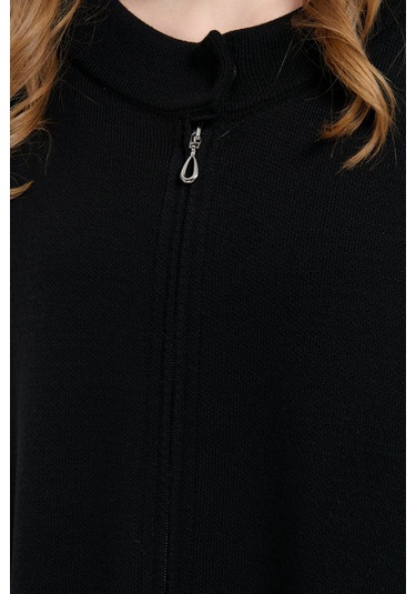 Kadın Dik Yaka Kolu Ve Cebi İşlemeli Panço Siyah Siyah